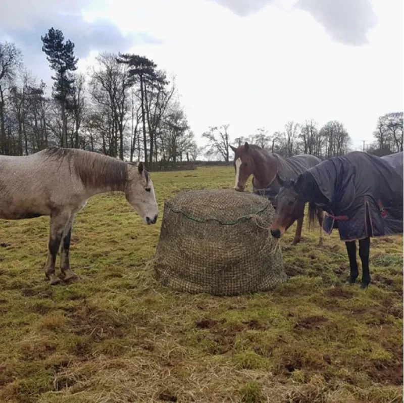 Trickle Net Round Bale Net - Large-1