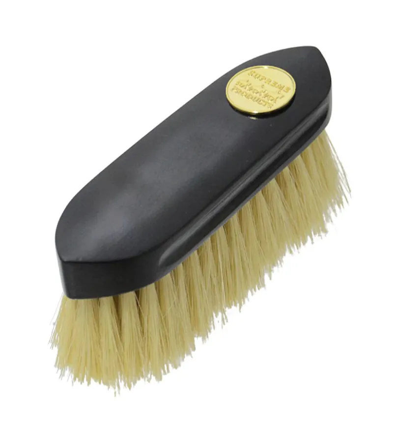 Supreme Products Perfection Flick Brush - Black