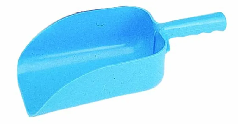 Roma Plastic Feed Scoop - Blue