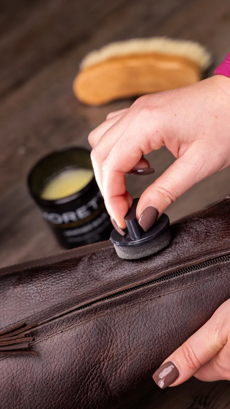 Shires Moretta Leather Balm - Clear-2