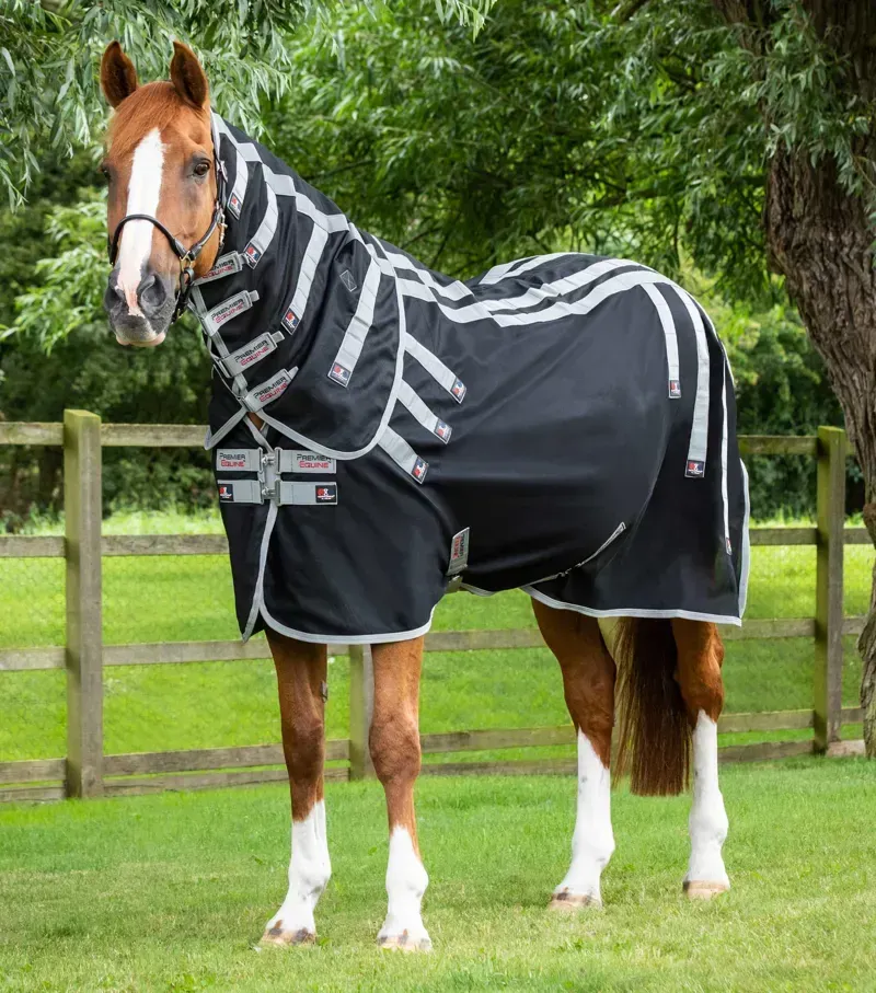 Premier Equine Magni-Teque Magnetic Rug with Neck - Black