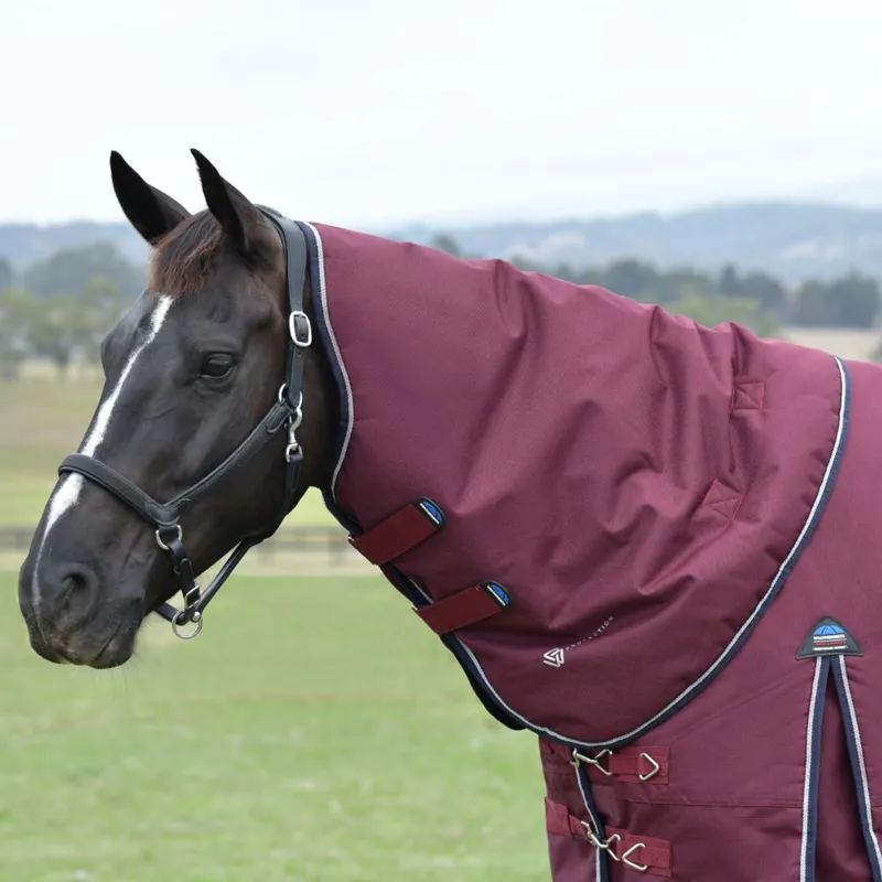 WeatherBeeta ComFiTec Essential Lite 0g Neck Rug - Burgundy/Navy
