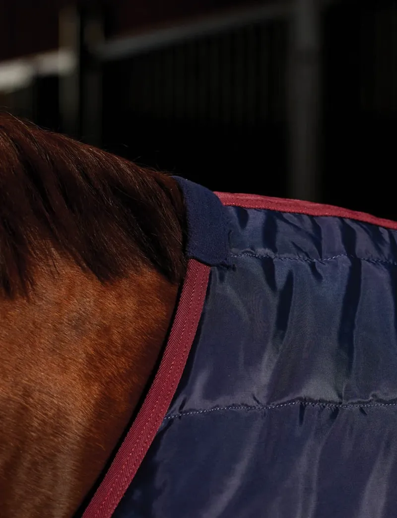WeatherBeeta Stable Rug 220g - Navy/Burgundy-2