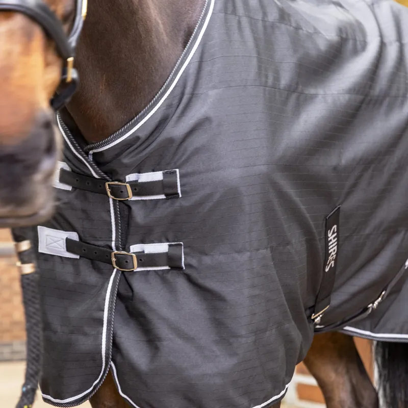 Shires Tempest Original 0g Lite Stable Rug - Black-3
