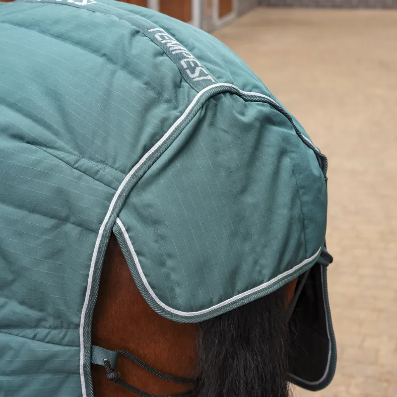 Shires Tempest Original 200g Stable Rug and Neck Set - Emerald-7