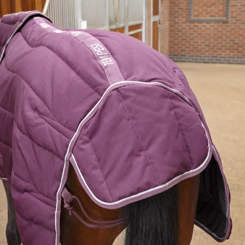 Shires Tempest Original 300g Stable Rug and Neck Set - Burgundy-3