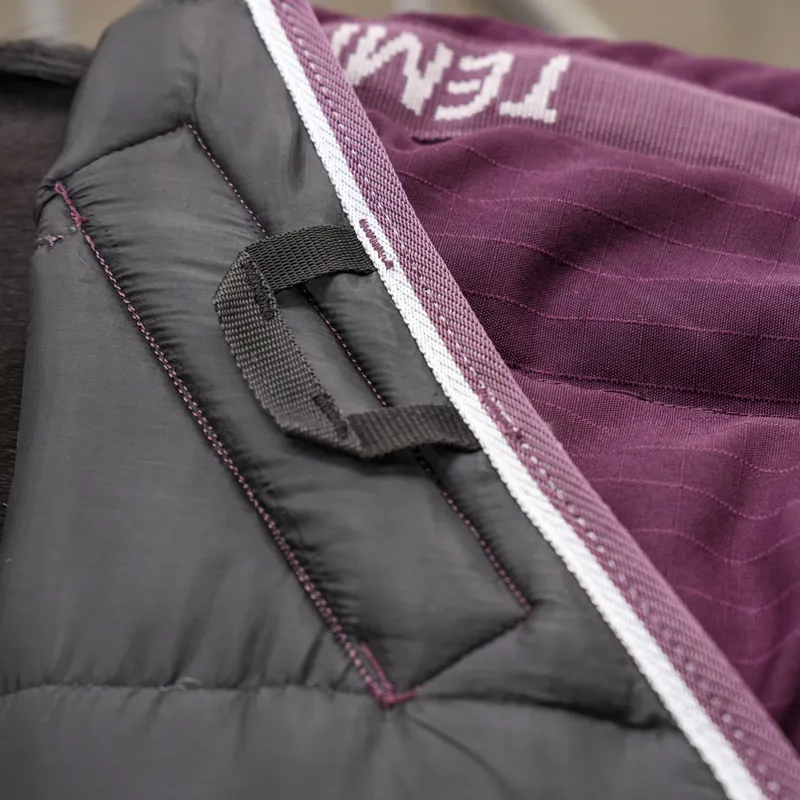 Shires Tempest Original 300g Stable Rug and Neck Set - Burgundy-4