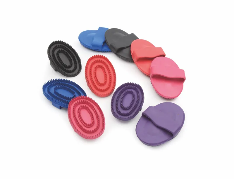 Shires EZI-GROOM Rubber Curry Comb