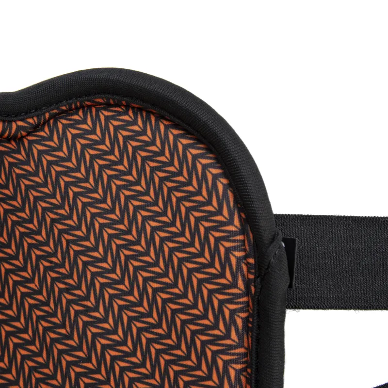 Shires ARMA Vortex Tendon Boots - Black-2