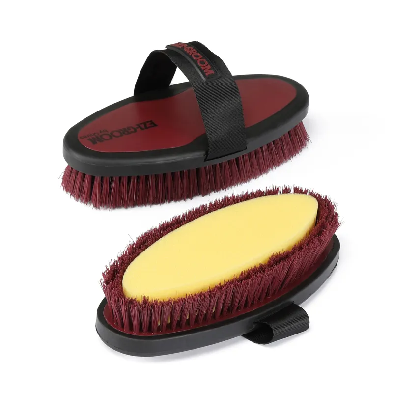 Shires EZI-GROOM Grip Body Wash Brush-5