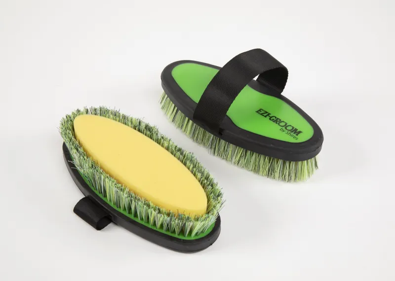 Shires EZI-GROOM Grip Body Wash Brush-7