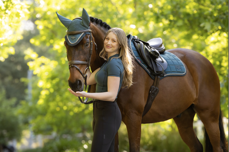 LeMieux Loire Classic Close Contact Square - Jungle-1