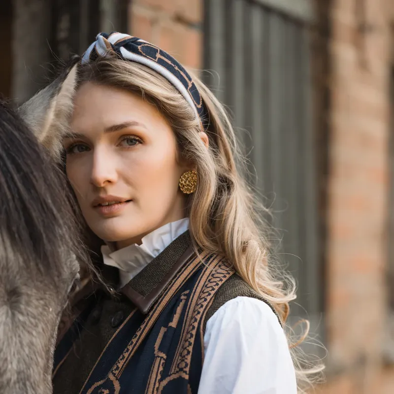 Waring Brooke Snaffle Knot Hairband - Navy/Tan/White-2