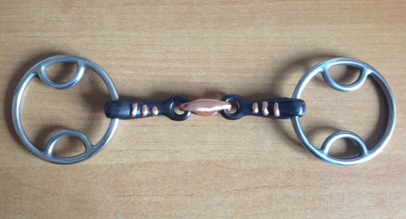 Shires Sweet Iron Bevel Bit with Raised Ribs