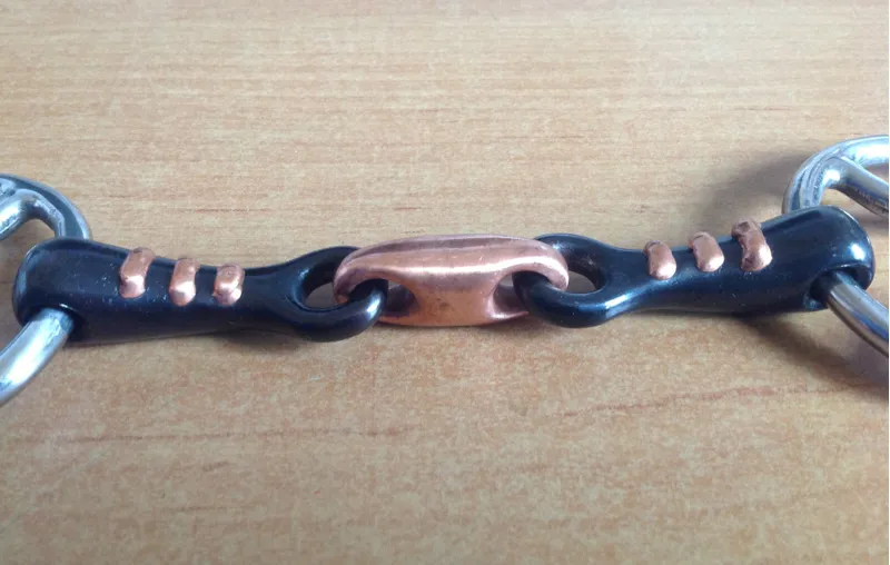 Shires Sweet Iron Bevel Bit with Raised Ribs-2