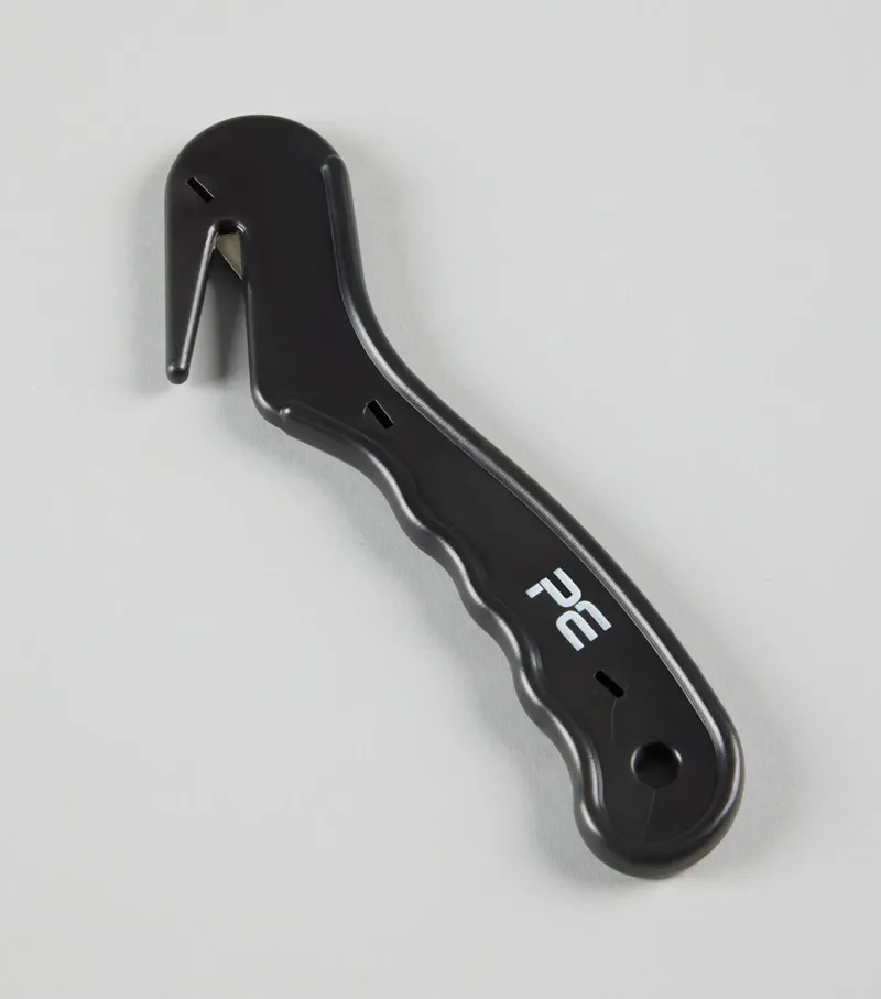 Premier Equine Yard Knife - Black