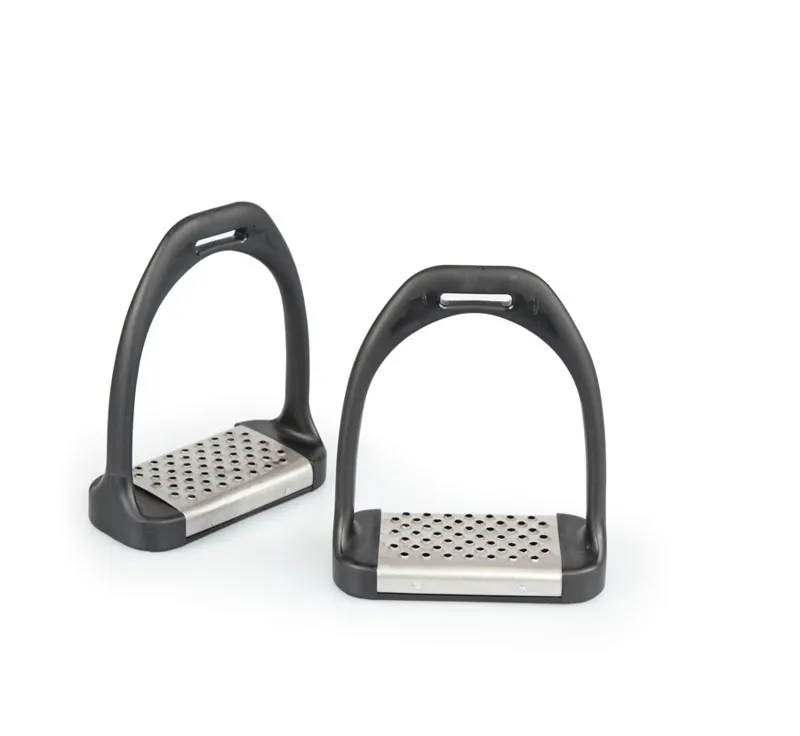 Shires Stirrup Irons With Metal Treads