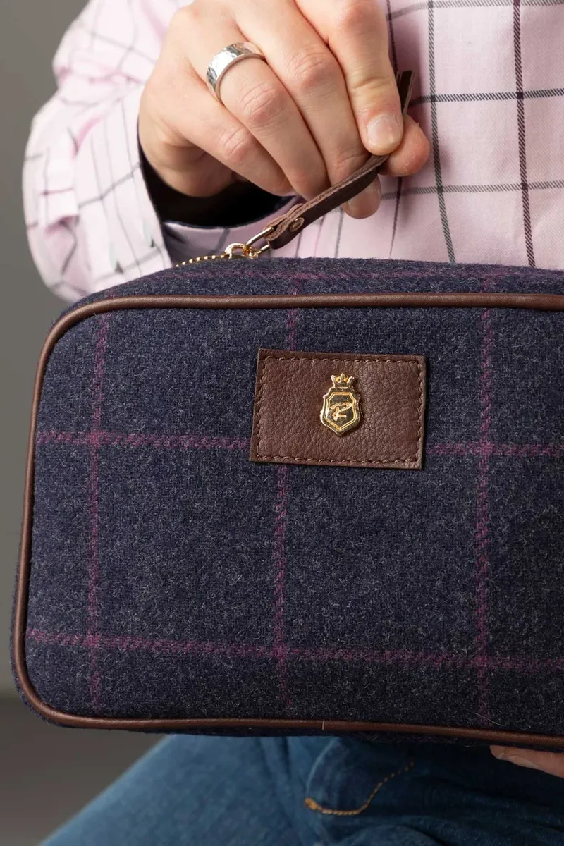 Rydale Large Helmsley Tweed Makeup Bag - Navy Tweed-4
