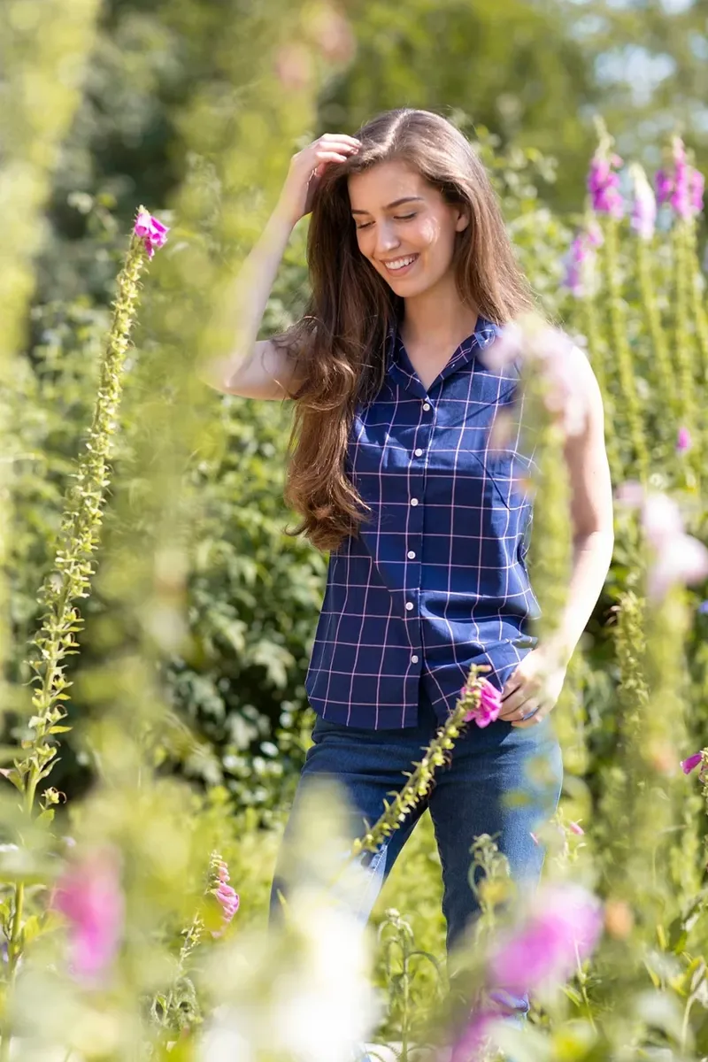 Rydale Ladies Laura Tweed Hannah Sleeveless Country Shirt - Laura Navy-7