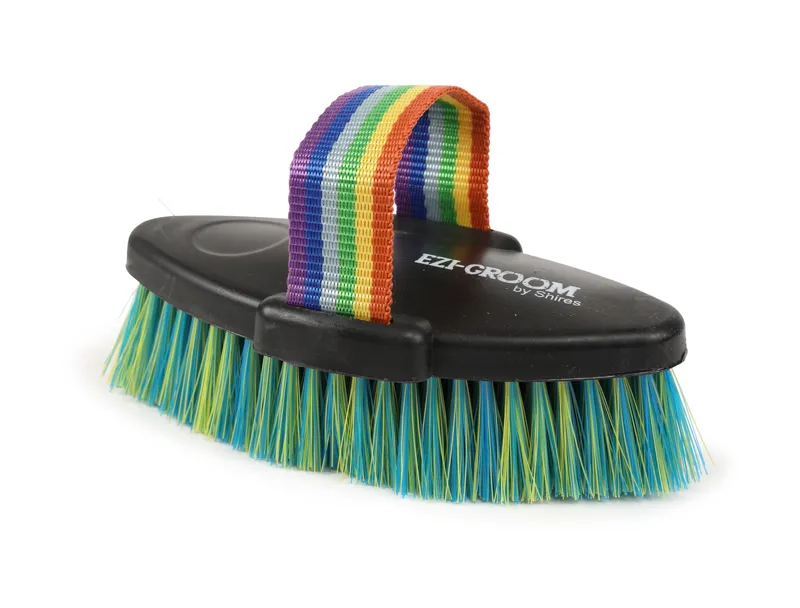 Shires EZI-GROOM Shape Up Body Brush - Large-2