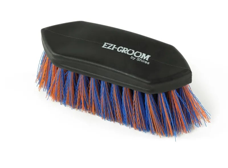 Shires EZI-GROOM Shape Up Dandy Brush - Large-3