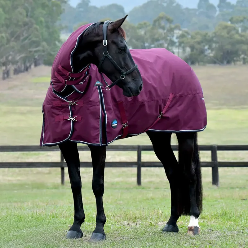 WeatherBeeta ComFiTec Essential 220g Turnout Combo Rug - Burgundy/Navy 
