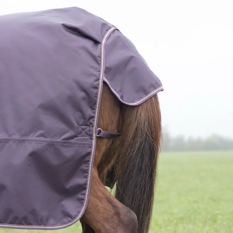 Shires Typhoon 100g Turnout Rug - Black Cherry-4
