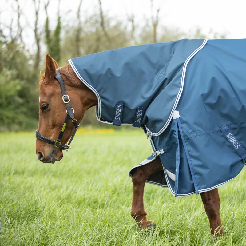 Shires Highlander Original 50g Neck Cover - Ocean