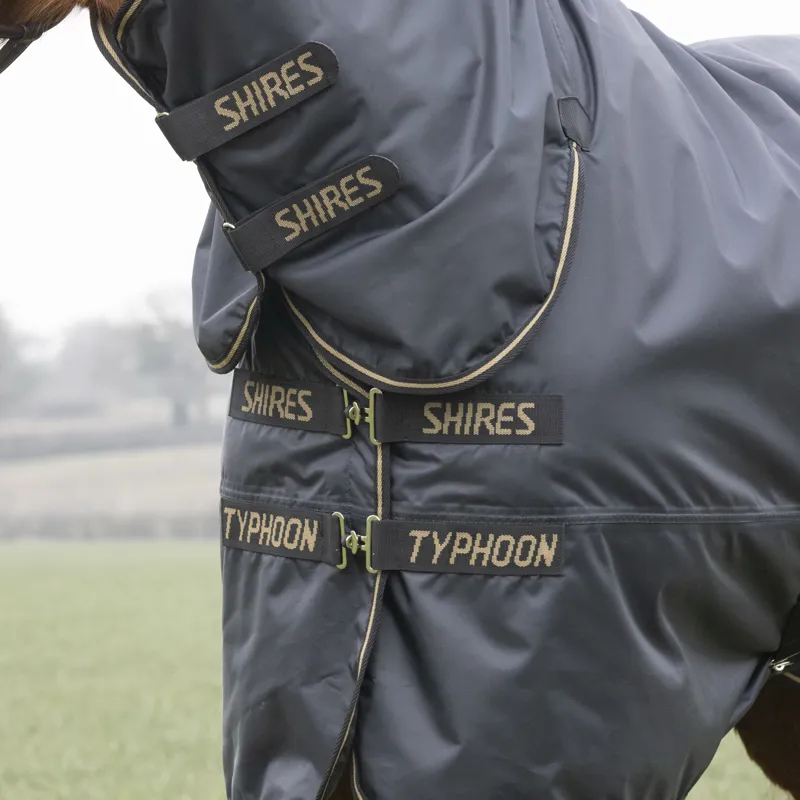 Shires Typhoon 50g Combo Turnout Rug - Black-2