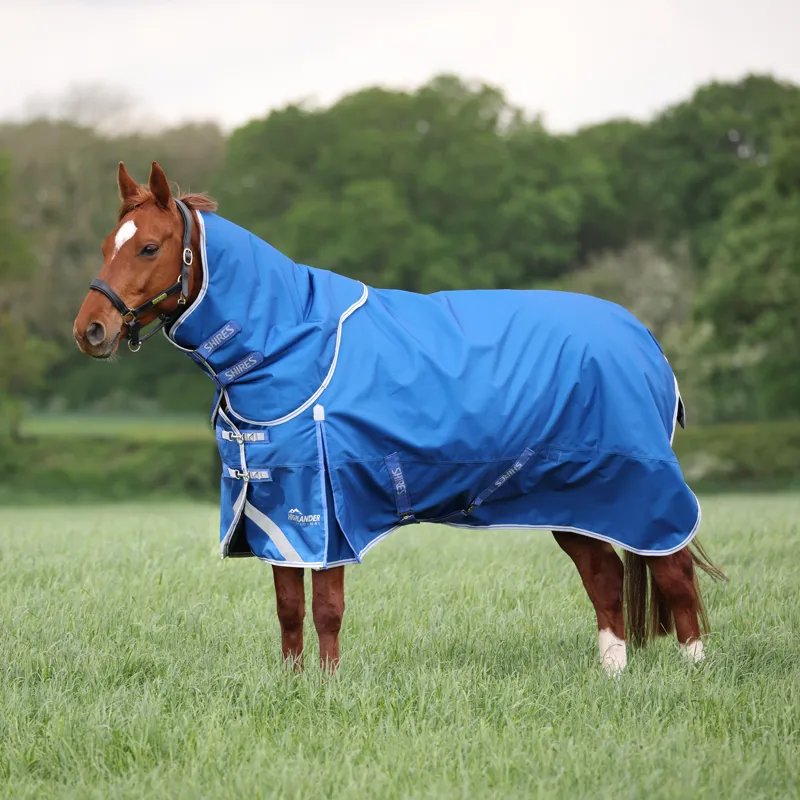 Shires Highlander Original 200g Turnout Rug and Neck Set - Blue