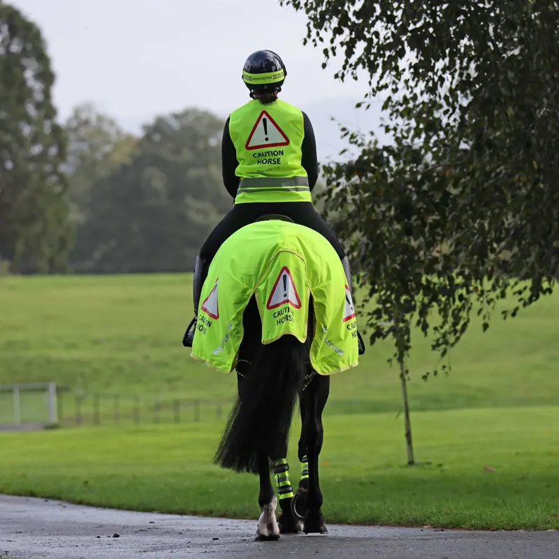 Shires Equi Flector Mesh Exercise Sheet - Yellow - 54 inch - Unboxed-1