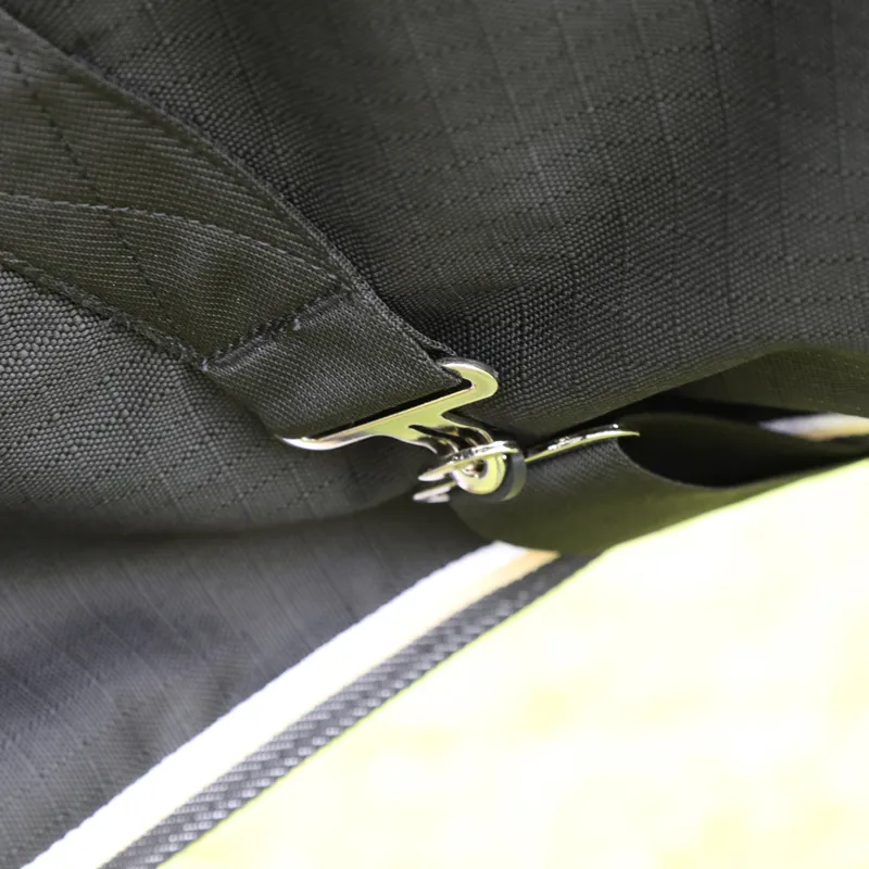 Shires Highlander Plus 200g Turnout Rug - Black-5