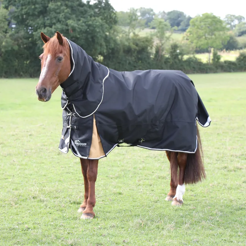 Shires Highlander Plus 200g Turnout Rug and Neck Set - Black-1