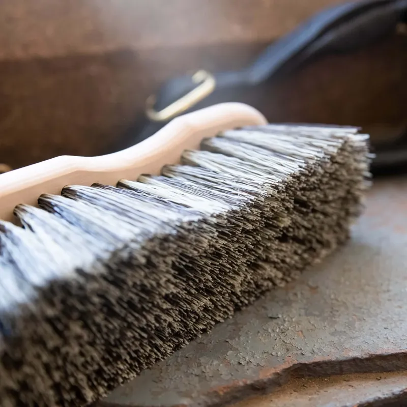 Smart Grooming Borstiq Shaped Medium Brush-3