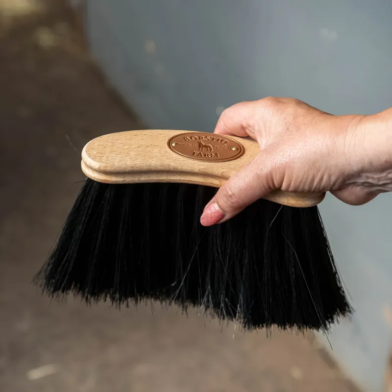 Smart Grooming Borstiq Banana Maxi Soft Flick Brush-1