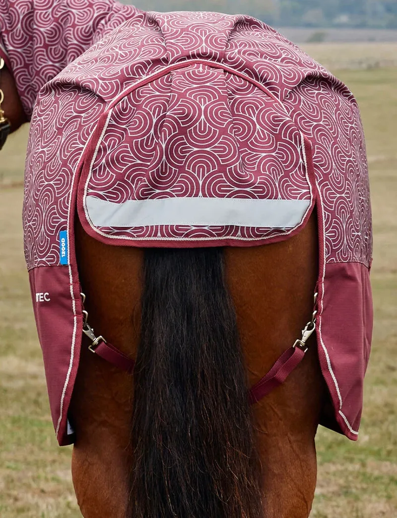 WeatherBeeta Comfitec Limited Edition 220g Turnout Rug Detach-A-Neck - Bit Print-4