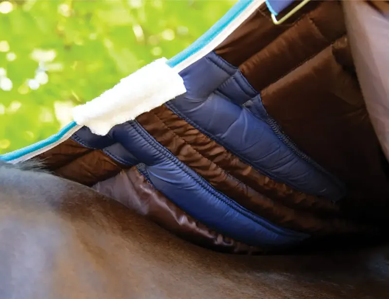 WeatherBeeta ComFiTec Ultra Hardi Detach-A-Neck 220g Turnout Rug - Blue/White-5