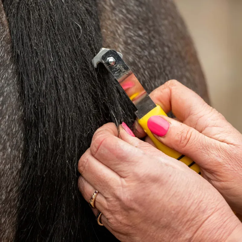 Smart Grooming Smart Tails Easi-Grip Grooming Tool Range-1