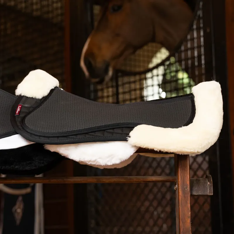 LeMieux Streamline Half Pad - Black/Natural-2