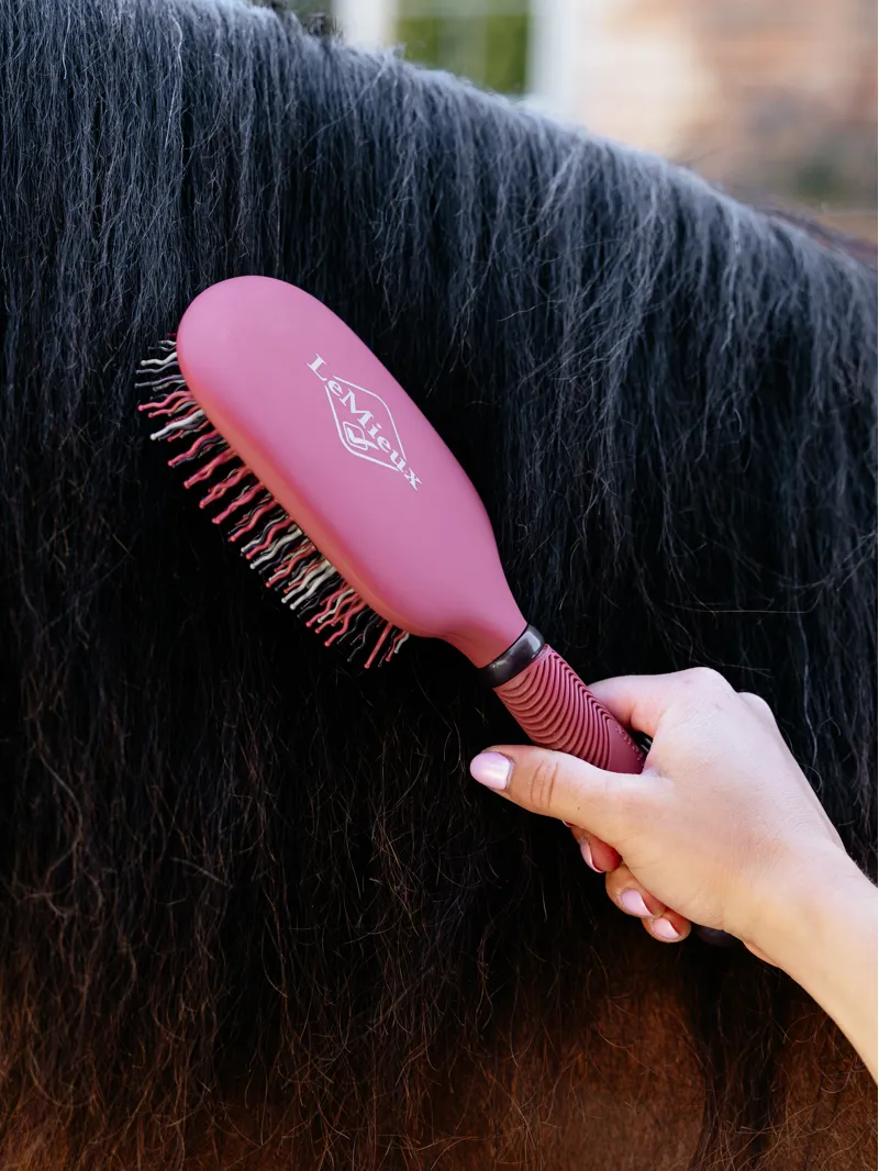LeMieux Tangle Tidy Main and Tail Brush - Cranberry-2