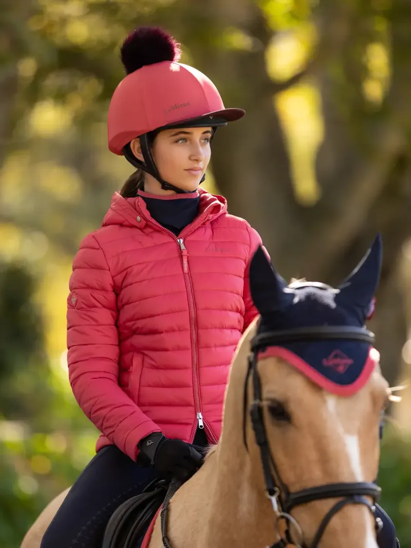 LeMieux Classique Pom Hat Silk - Cranberry-3