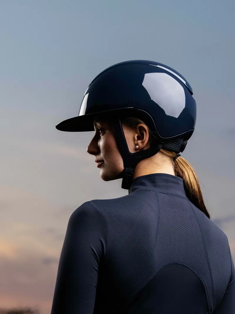 LeMieux Verv Competition Helmet Gloss - Navy-4