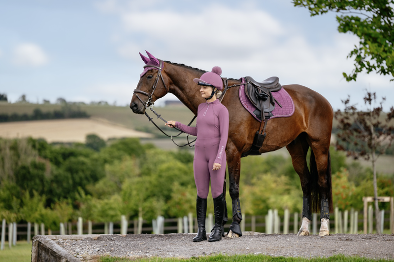 LeMieux Suede Close Contact Square - Mallow-2