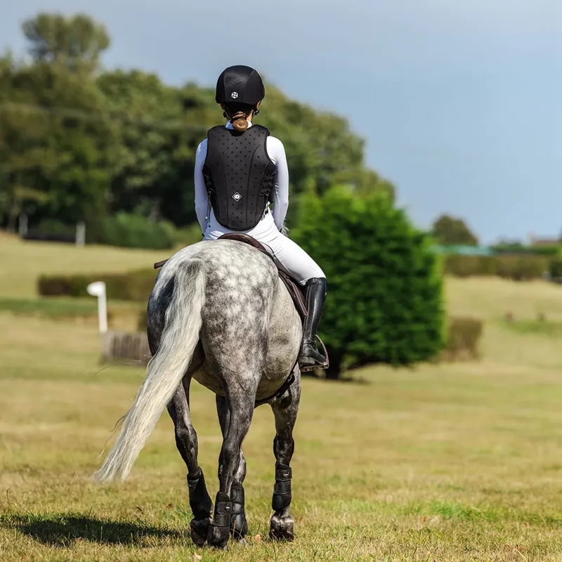 Charles Owen Kontor Young Riders Body Protector - Black-5