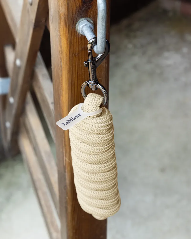 LeMieux Essence Leadrope - Pear-1
