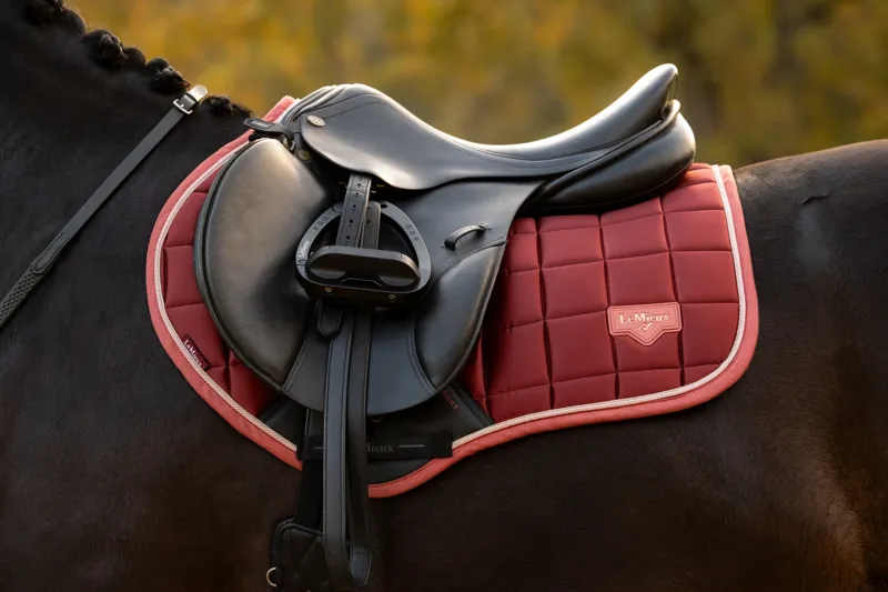 LeMieux Loire Classic Close Contact Square - Russet-1