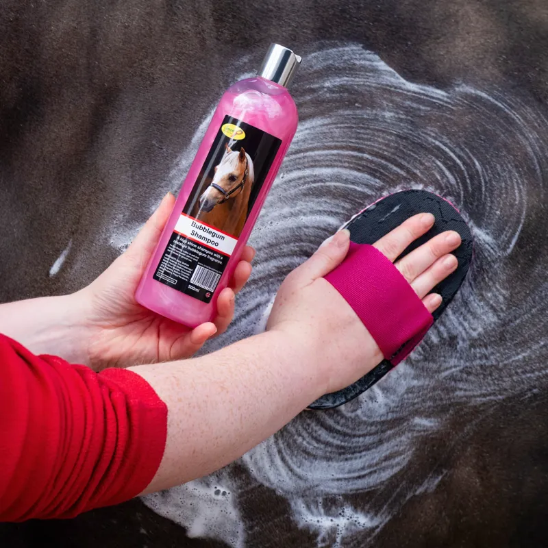 Smart Grooming Bubblegum Shampoo-2