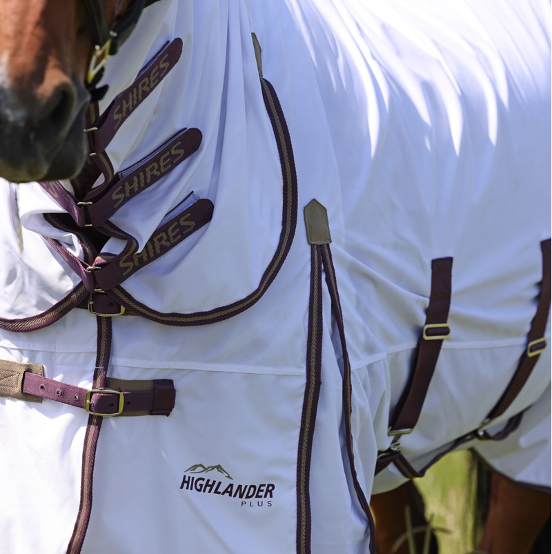 Shires Highlander Plus Fly Sheet Combo Rug - White/Black Cherry-1