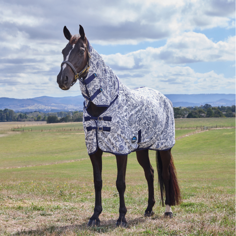 WeatherBeeta ComFiTec Limited Edition Fly Sheet Combo Rug - White/Navy Floral Print 