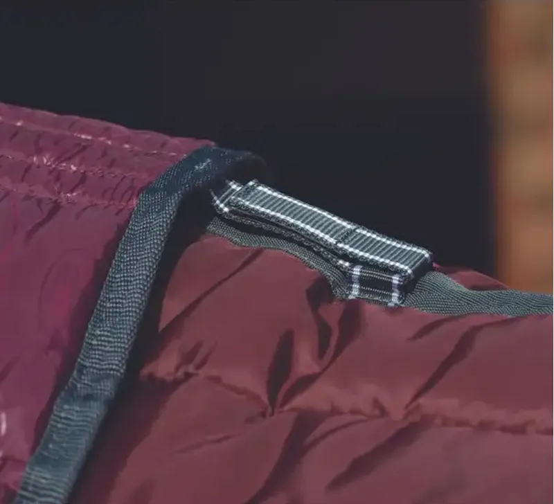 Weatherbeeta Comfitec 210D Channel Quilt Combo Neck 250g Rug - Maroon-3